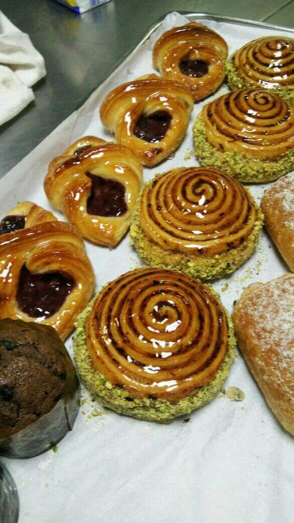 Baker's Assorted Pastry Basket
